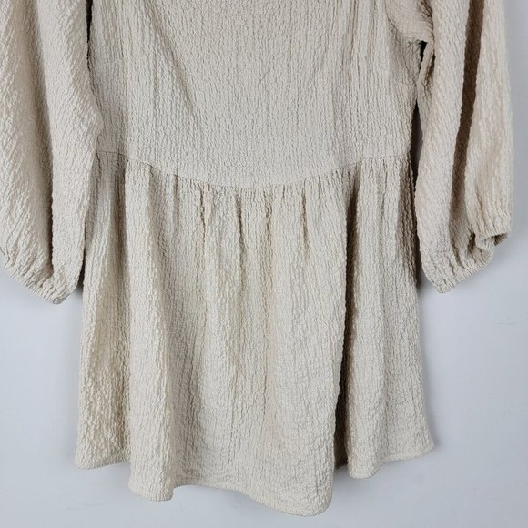Gilli Cream Stretchy Textured Scoop Neck Puff Sleeves Pleated Relaxed Top Size S - Picture 4 of 5